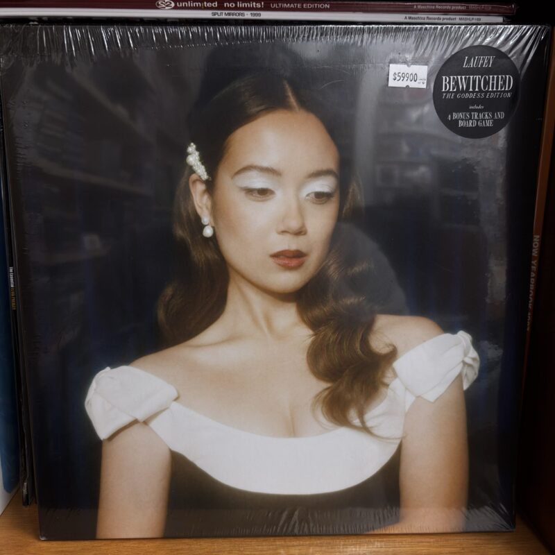 Laufey Bewitched | The goddess edition