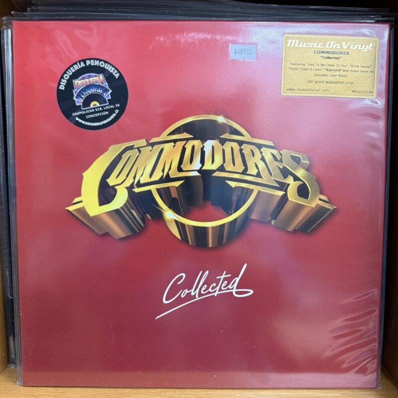 Commodores / Collected