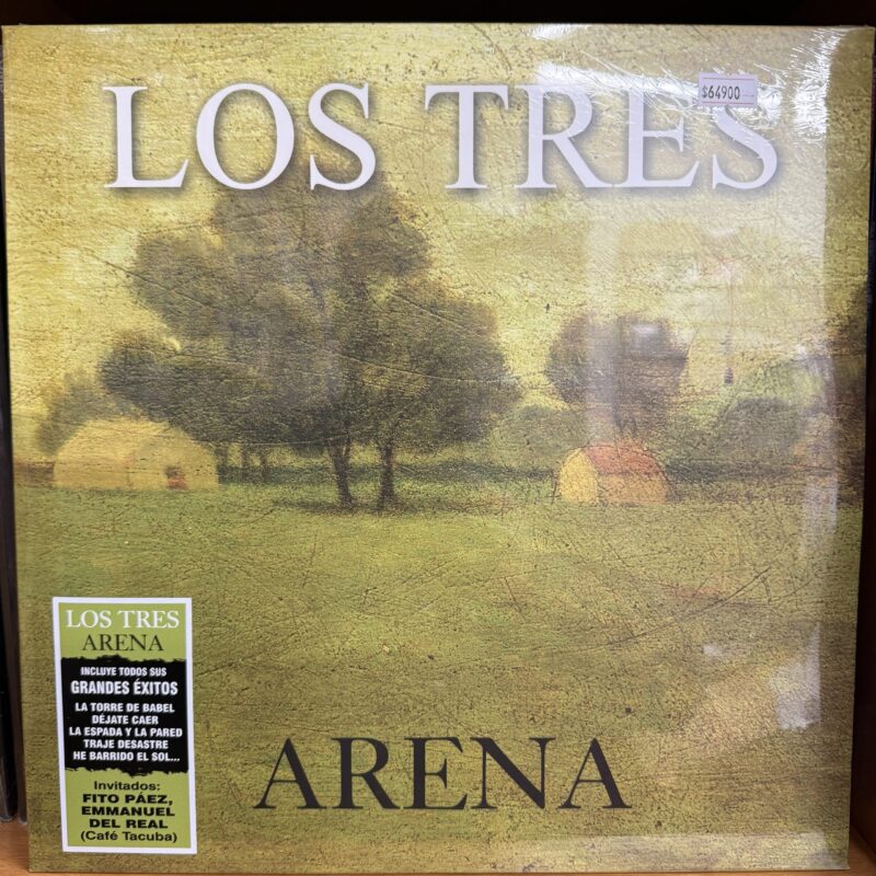 Los Tres / Arena