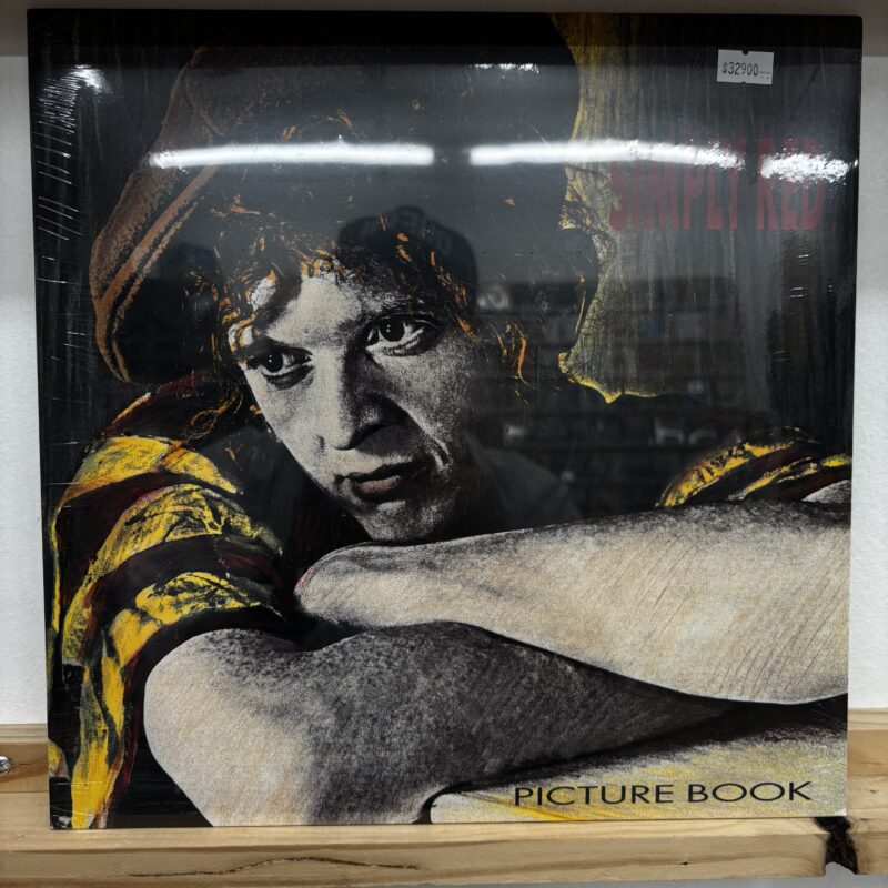 Simply red | picture book